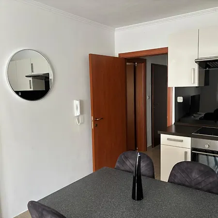 Mladeng Apartment Trogir